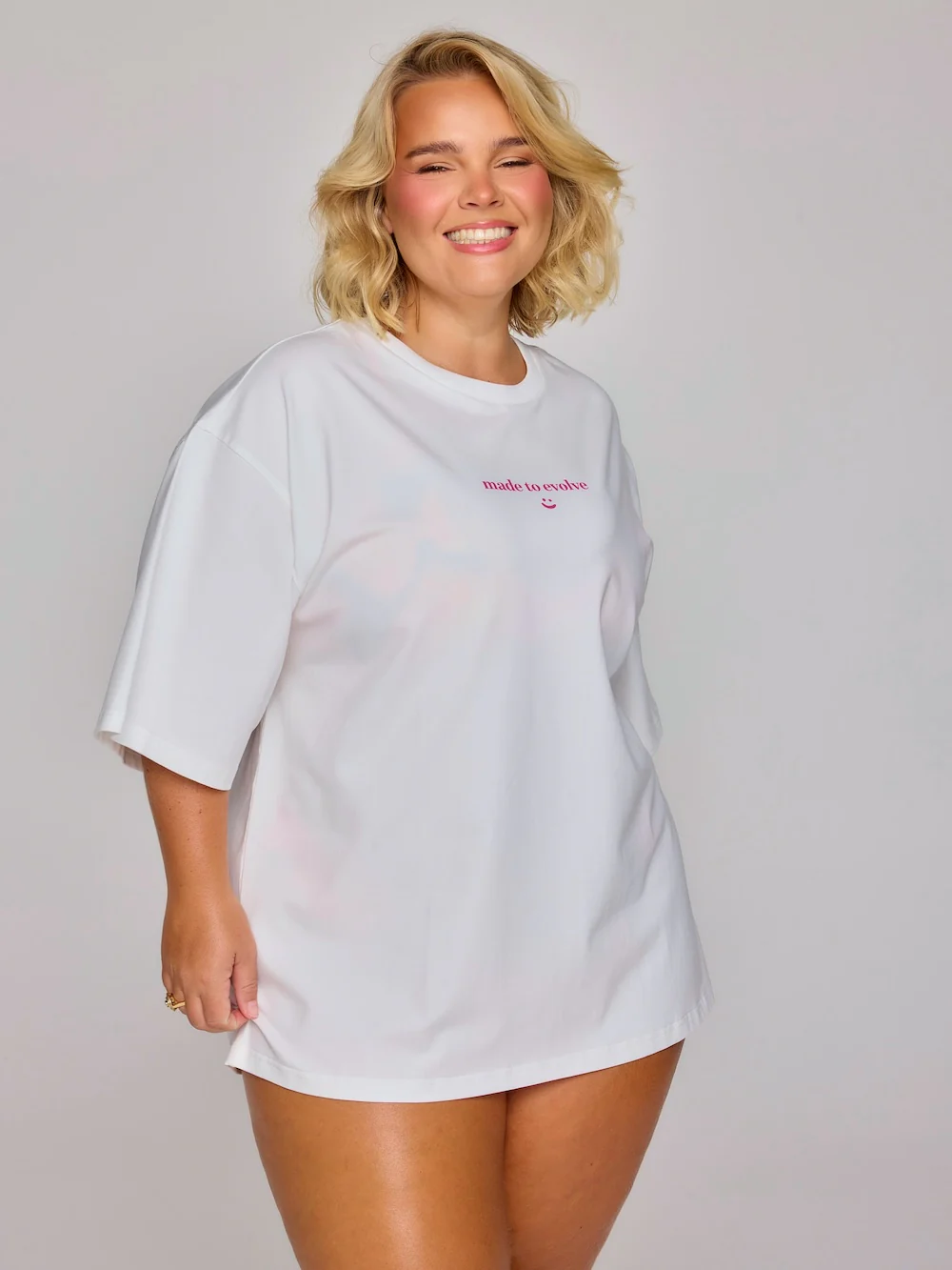 EVOLVE OVERSIZE TEE - Image 4