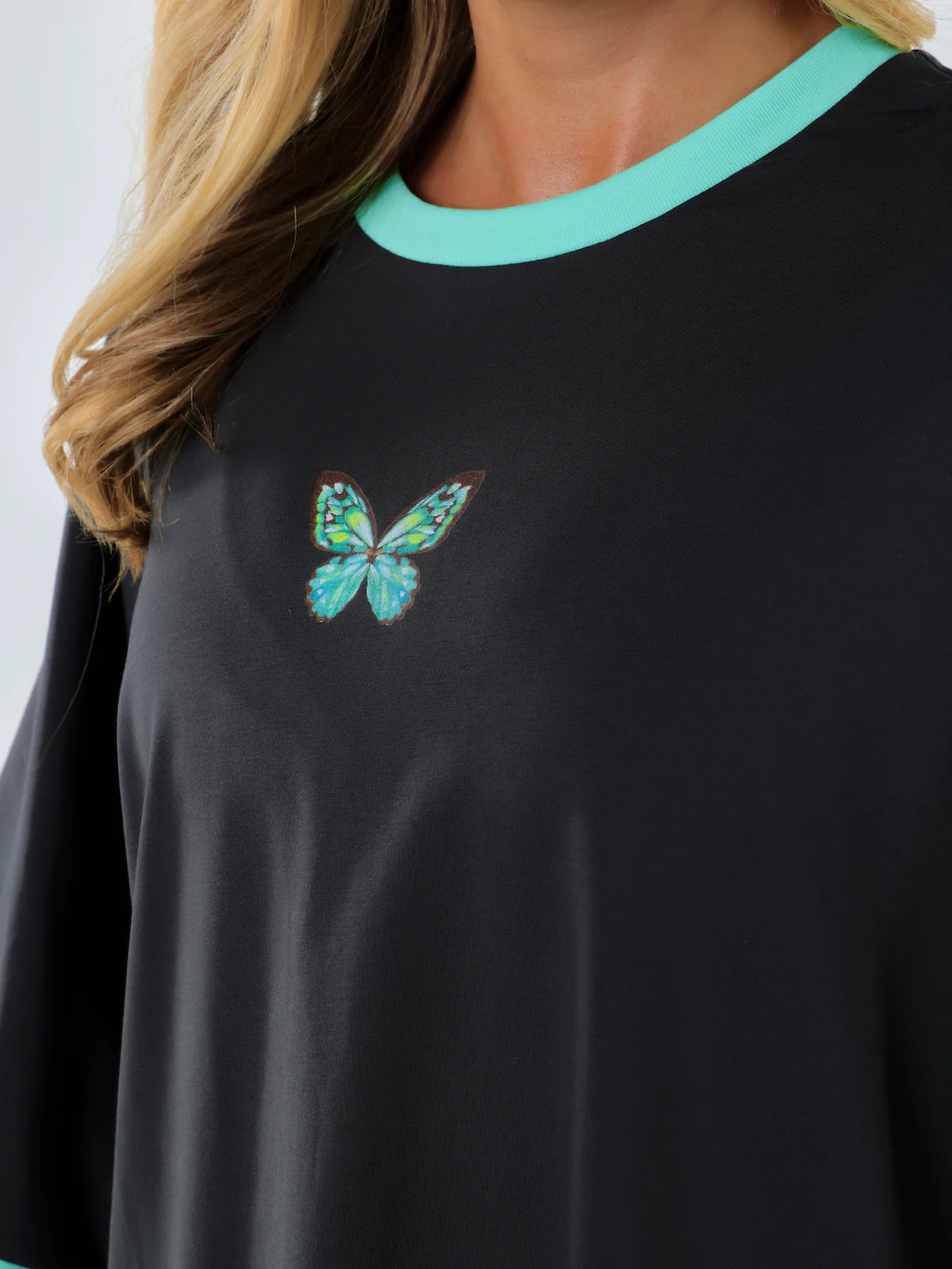 KISS & TELL OVERSIZE TEE - Image 8